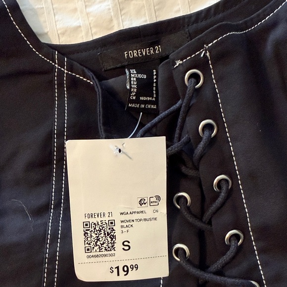 Forever 21 Lace-Up top Brand New - Picture 3 of 6